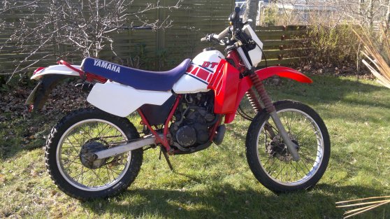 yamaha dt 125 007.jpg